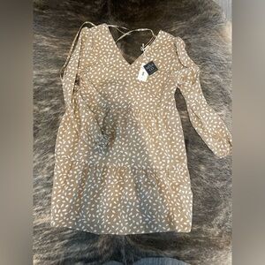 Vanilla Bay tiered dotted tan dress